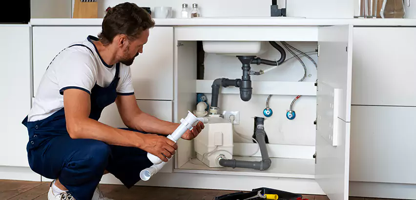 Plumbers for Frozen Pipes in Hampton